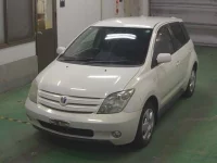 Toyota IST лот № 3725 оценка 3.5  с аукциона в Японии 5