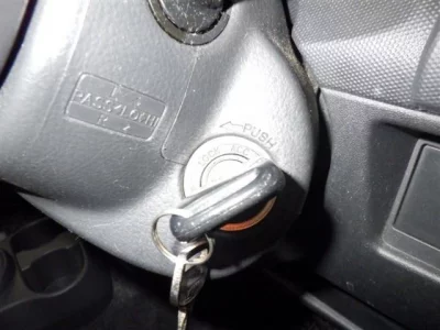 Toyota IST  с аукциона в Японии