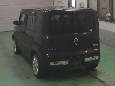 Nissan CUBE  с аукциона в Японии
