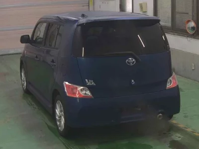 Toyota BB