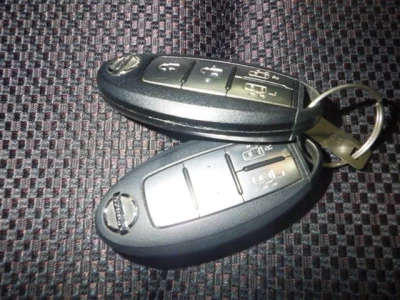 Nissan SERENA  с аукциона в Японии