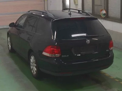 Volkswagen GOLF VARIANT