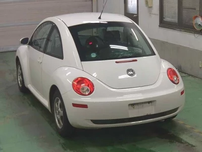 Volkswagen NEW BEETLE