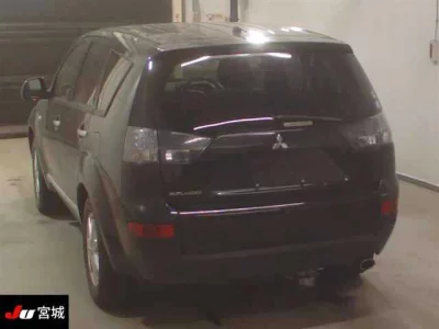 Mitsubishi OUTLANDER  с аукциона в Японии
