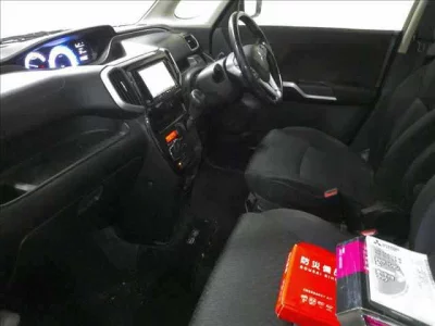 Mitsubishi DELICA D2