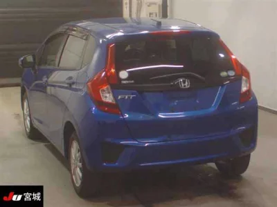 Honda FIT  с аукциона в Японии