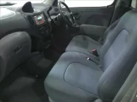 Toyota FUNCARGO лот № 4083 оценка 3.5  с аукциона в Японии 3