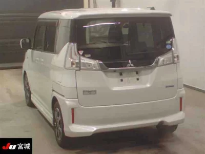 Mitsubishi DELICA D2