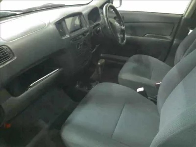 Toyota PROBOX  с аукциона в Японии