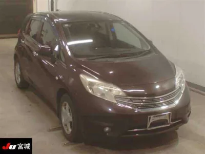 Nissan NOTE  с аукциона в Японии