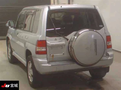 Mitsubishi PAJERO IO