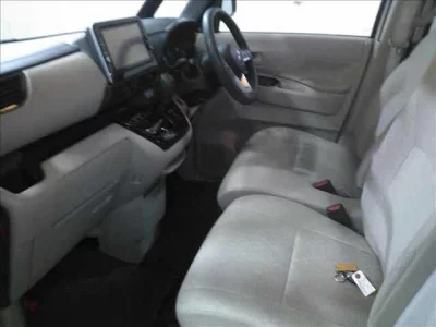 Mitsubishi EK SPACE  с аукциона в Японии