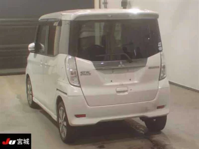 Mitsubishi EK SPACE  с аукциона в Японии