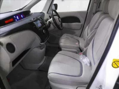 Mazda BIANTE  с аукциона в Японии