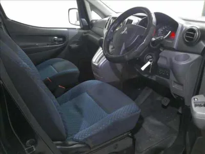 Mitsubishi DELICA D3