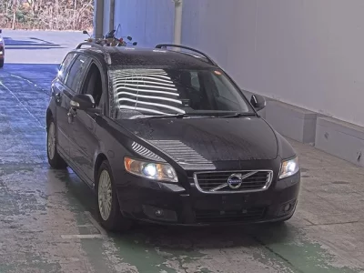Volvo V50
