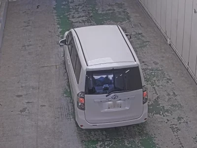 Toyota VOXY  с аукциона в Японии