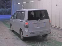 Toyota VOXY лот № 1036 оценка 3  с аукциона в Японии 1