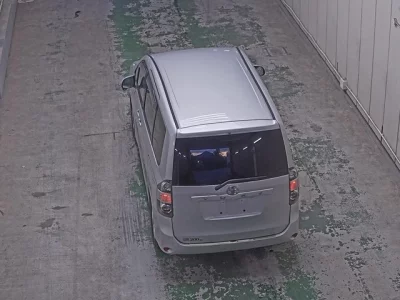 Toyota VOXY  с аукциона в Японии