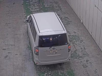 Toyota VOXY  с аукциона в Японии
