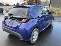 Toyota YARIS лот № 13 оценка 4  с аукциона в Японии 1
