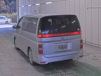 Nissan ELGRAND лот № 6049 оценка 3.5  с аукциона в Японии 1