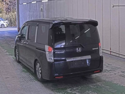 Honda STEP WAGON