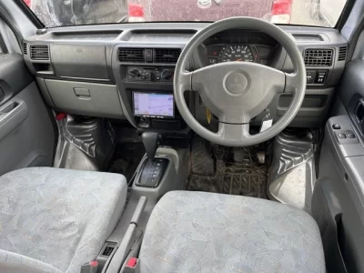 Mitsubishi MINICAB VAN