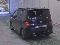 Honda FREED лот № 6084 оценка 3  с аукциона в Японии 1