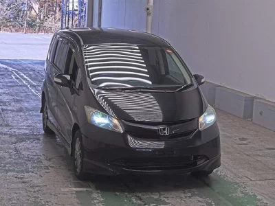 Honda FREED  с аукциона в Японии