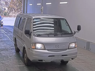 Mazda BONGO VAN  с аукциона в Японии