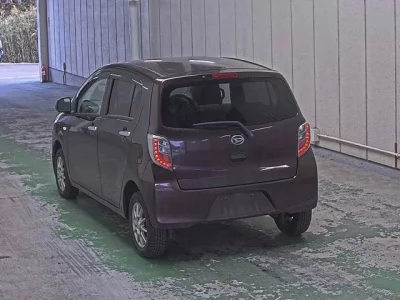 Daihatsu MIRA E S  с аукциона в Японии