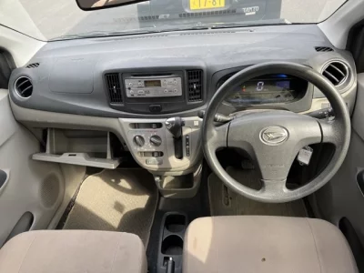 Daihatsu MIRA E S  с аукциона в Японии