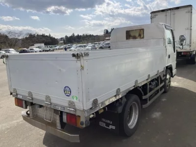 Isuzu ELF