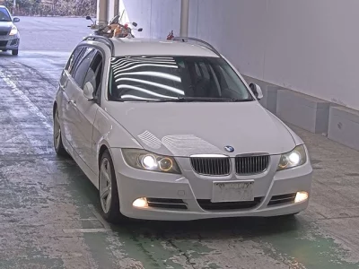 BMW 3-Series  с аукциона в Японии