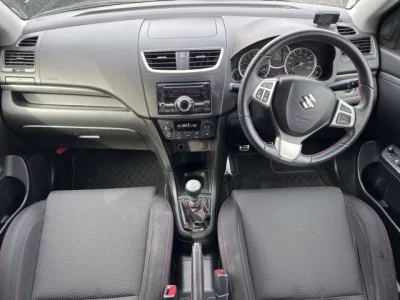 Suzuki SWIFT  с аукциона в Японии