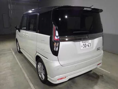 Suzuki SOLIO  с аукциона в Японии