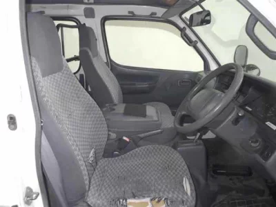 Toyota HIACE VAN  с аукциона в Японии