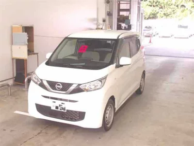 Nissan DAYZ  с аукциона в Японии