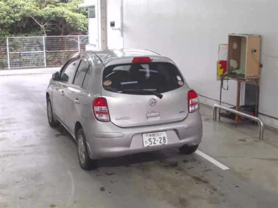 Nissan MARCH  с аукциона в Японии