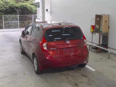 Nissan NOTE  с аукциона в Японии