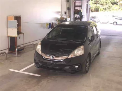 Honda FIT SHUTTLE  с аукциона в Японии