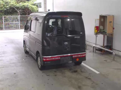 Daihatsu Atrai Wagon  с аукциона в Японии