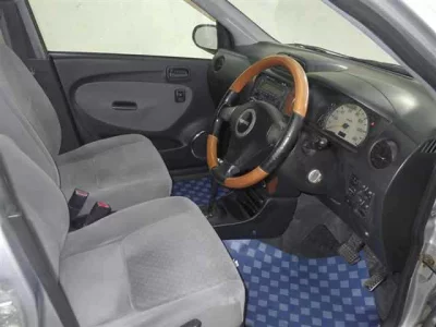 Daihatsu MIRA  с аукциона в Японии