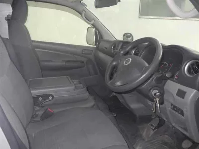 Nissan CARAVAN VAN  с аукциона в Японии