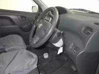 Toyota FUNCARGO лот № 206 оценка R  с аукциона в Японии 2