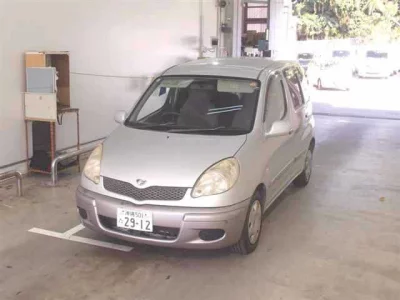 Toyota FUNCARGO  с аукциона в Японии