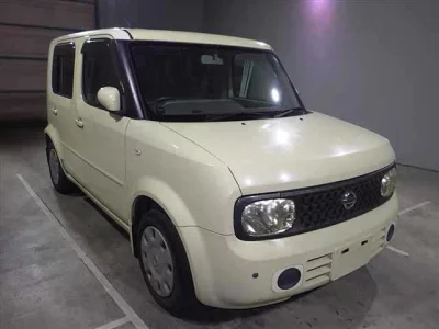 Nissan CUBE  с аукциона в Японии