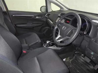 Honda FIT  с аукциона в Японии