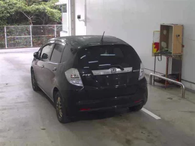 Honda FIT  с аукциона в Японии